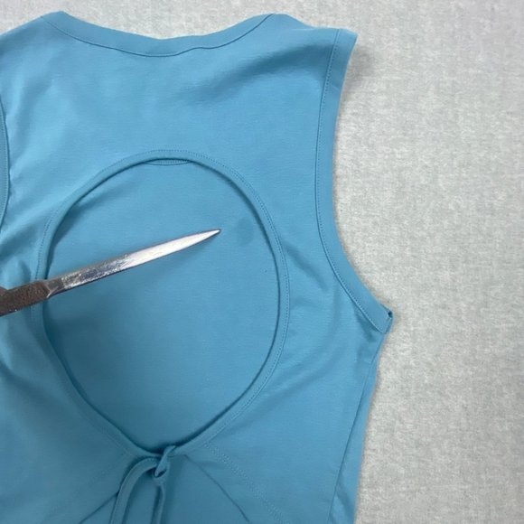 Urban Outfitters Crop Top XL Butterfly Open Back Tie Back Tank Teal Blue - Picture 2 of 14